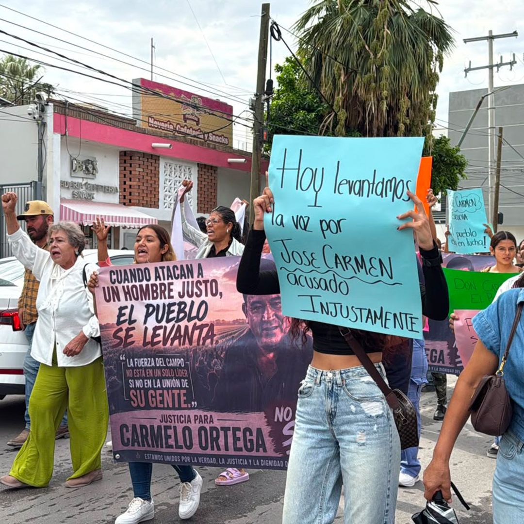 Campesinos de diferentes ejidos de La Laguna se manifestaron en Gómez Palacio para exigir la liberación del productor José Carmen 'N'